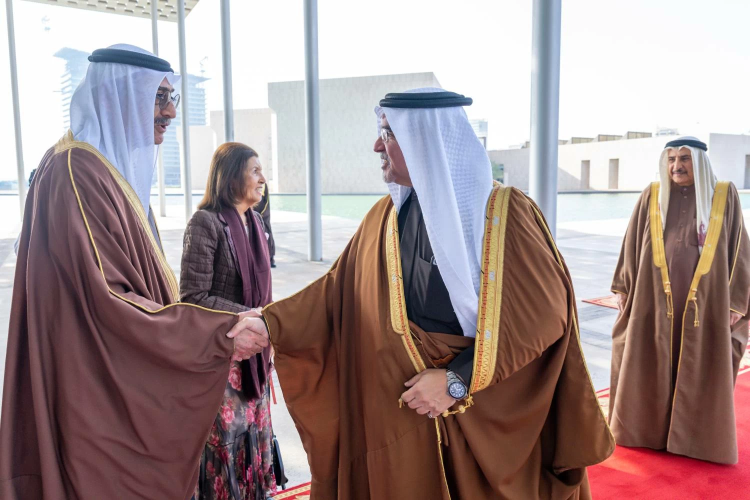 ولي العهد رئيس الوزراء: البحرين تمتلك تاريخاً عريقاً في مجالات التجارة والأعمال