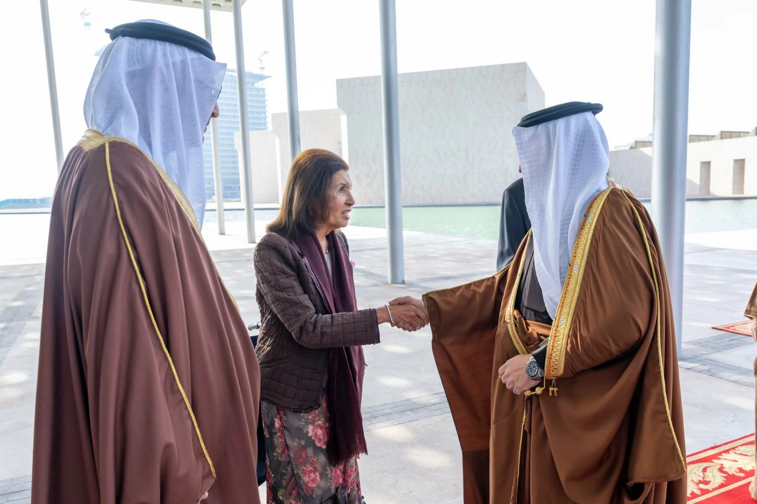 ولي العهد رئيس الوزراء: البحرين تمتلك تاريخاً عريقاً في مجالات التجارة والأعمال