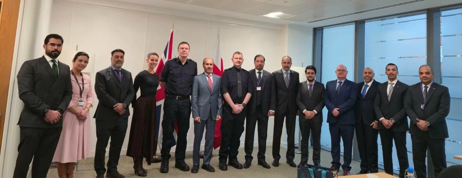 وكيل وزارة الداخلية لشؤون الجنسية والجوازات والإقامة ورئيس الجمارك يجتمعان مع المدير العام لجهاز أمن الحدود