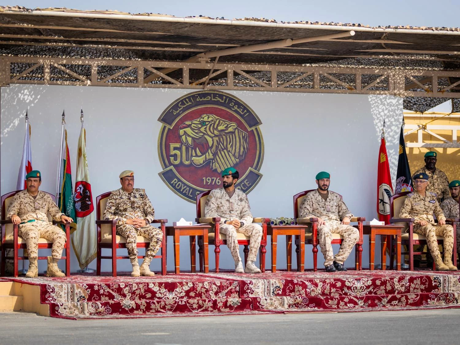 ناصر بن حمد يشهد الاحتفال بذكرى مرور خمسين عامًا على تأسيس القوة الخاصة الملكية
