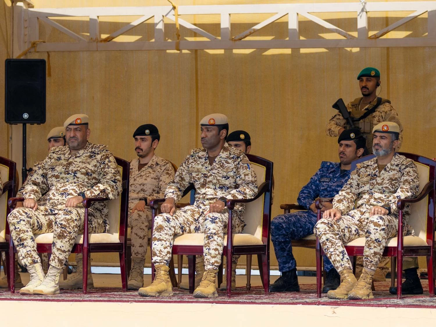 ناصر بن حمد يشهد الاحتفال بذكرى مرور خمسين عامًا على تأسيس القوة الخاصة الملكية