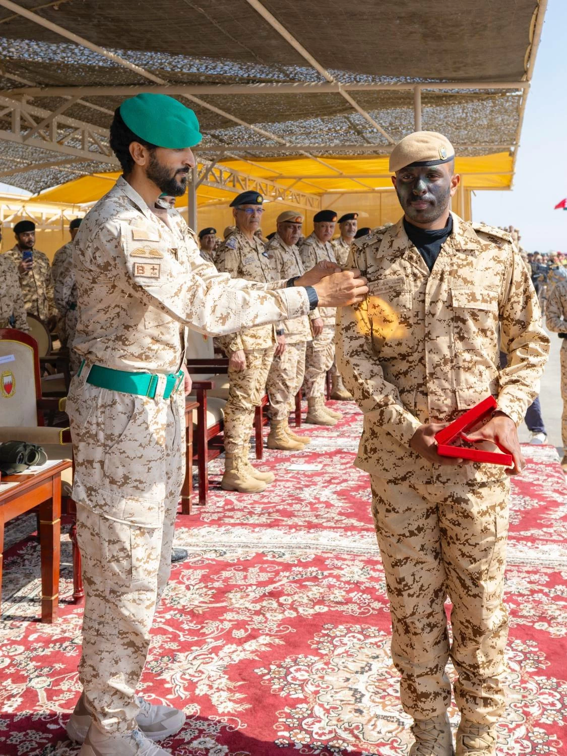 ناصر بن حمد يشهد الاحتفال بذكرى مرور خمسين عامًا على تأسيس القوة الخاصة الملكية