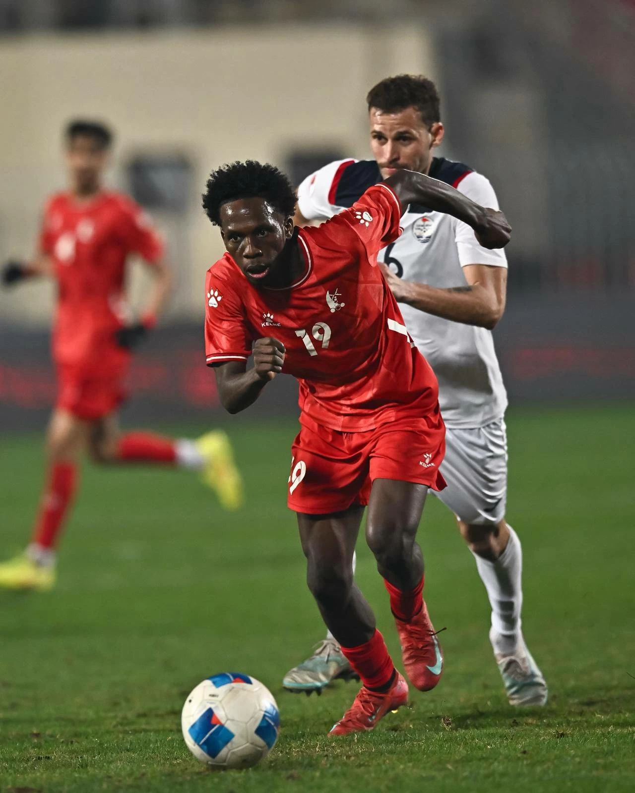 الاتفاق يحقق مفاجأة مدوية بالفوز على سترة والتأهل إلى دور الثمانية بـ&laquo;أغلى الكؤوس&raquo;