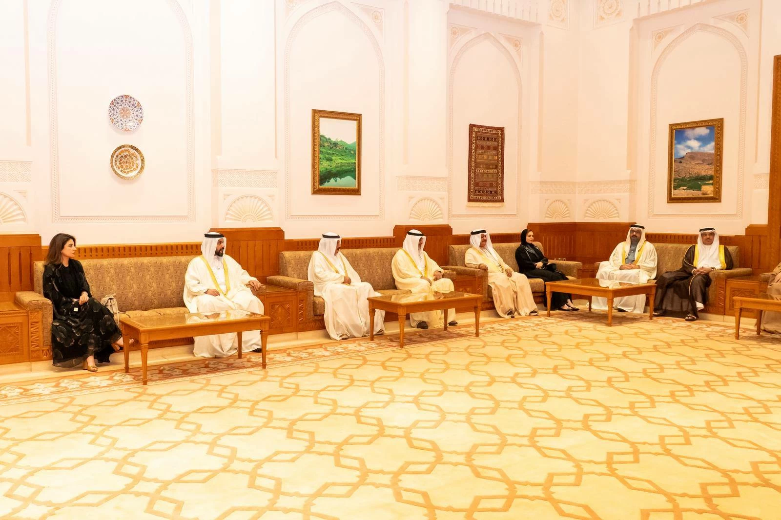 المسلم ورئيس الشورى العماني يؤكدان دعم التعاون المشترك في كافة المسارات التنموية