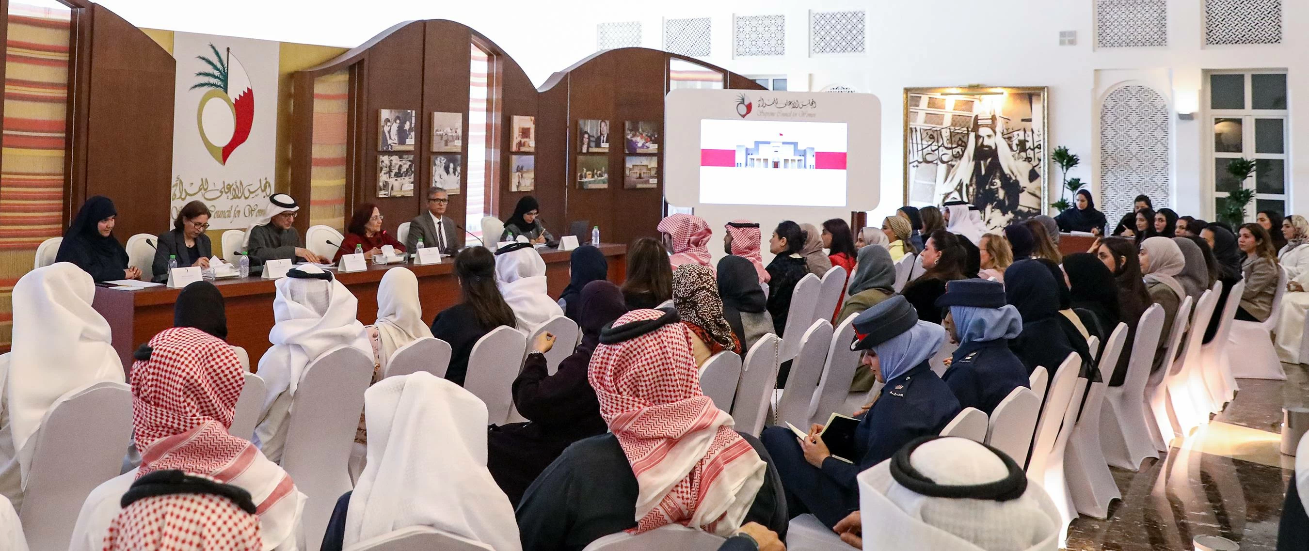 لولوة العوضي: تعليمات الخدمة المدنية تعزّز تكافؤ الفرص للمرأة