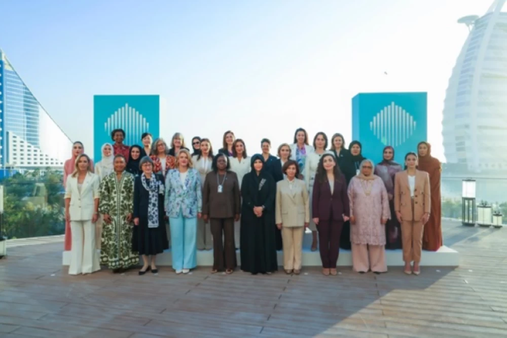 نور بنت علي الخليف تشارك في عدد من الجلسات الحوارية والاجتماعات