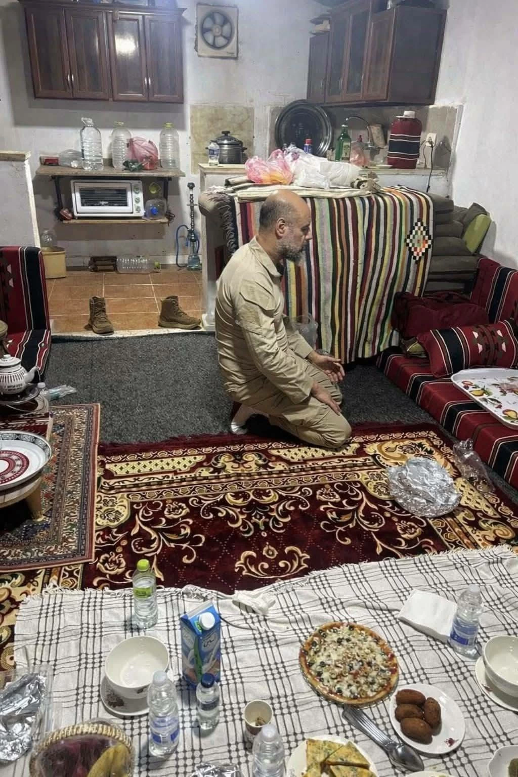 &laquo;قُتل غدرًا وهو صائم&raquo;.. الساعدي القذافي ينعى شقيقه سيف الإسلام