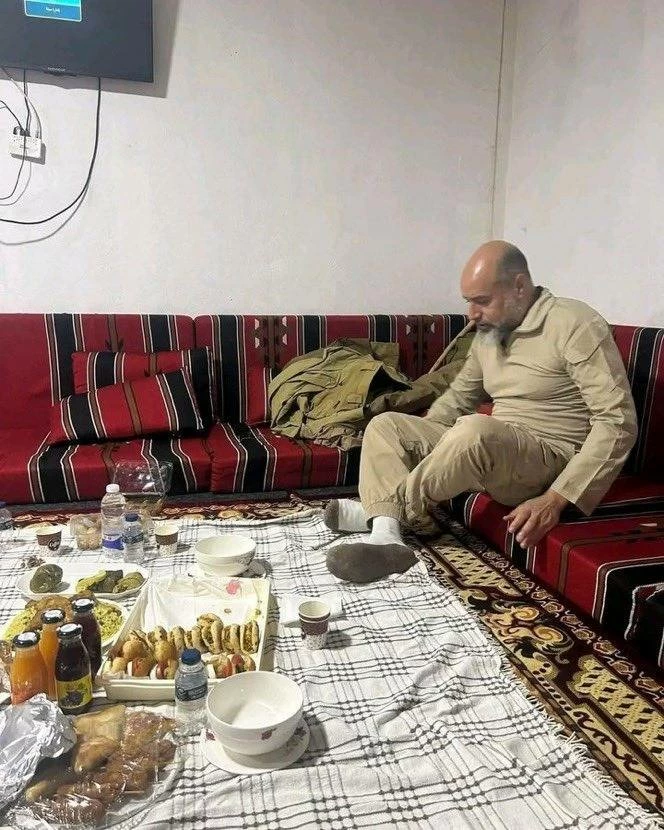 &laquo;قُتل غدرًا وهو صائم&raquo;.. الساعدي القذافي ينعى شقيقه سيف الإسلام