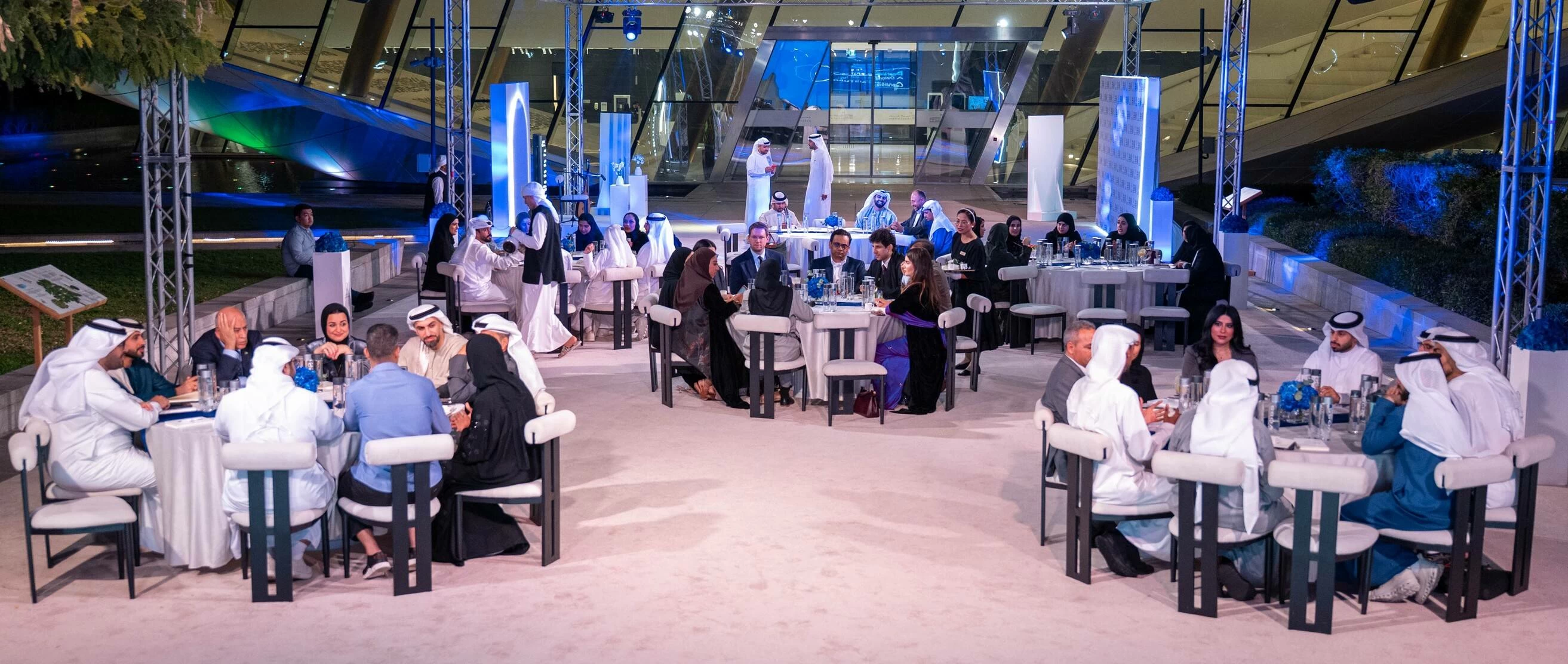 وزيرة الشباب تشارك في جلسة "حوار ما بعد الرؤى" المنظمة من "شبكة الأمل"