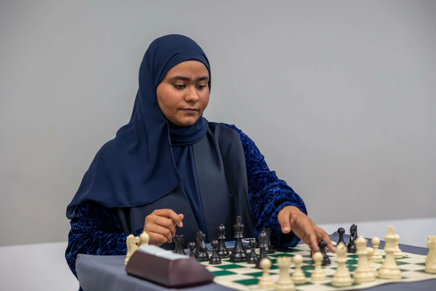 "البحرين للتكنولوجيا" تنظم بطولة نادي الشطرنج بمشاركة واسعة من الطلبة