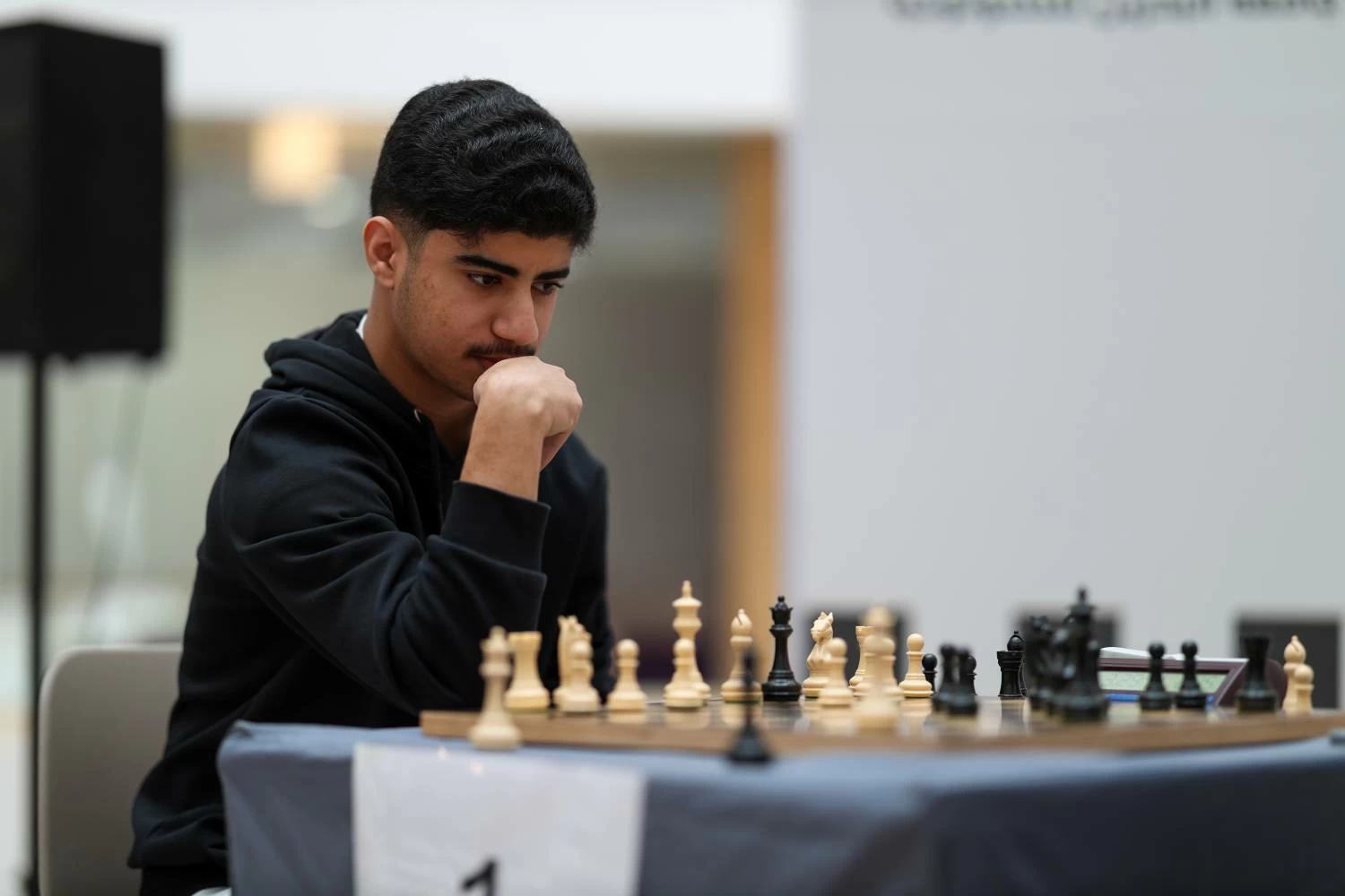 "البحرين للتكنولوجيا" تنظم بطولة نادي الشطرنج بمشاركة واسعة من الطلبة