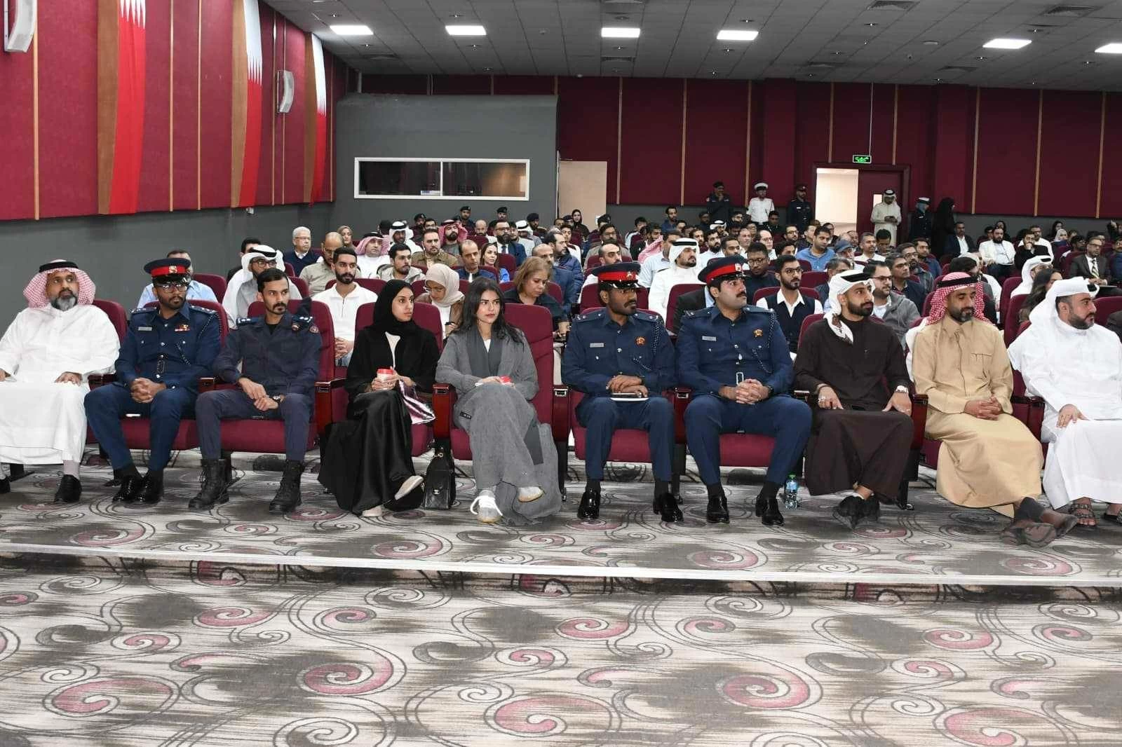 الدفاع المدني تقيم محاضرة تعريفية حول دليل مملكة البحرين للحماية والوقاية من الحريق