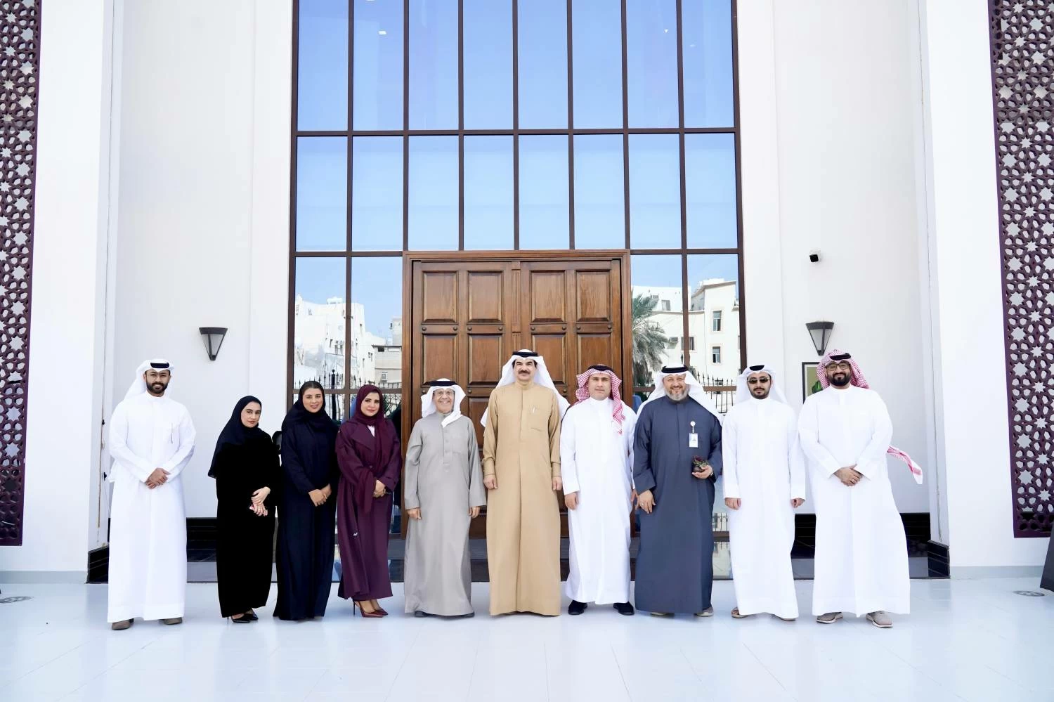 الأمين العام لمجلس النواب يشيد بالدور البارز  لسمو الشيخ عبدالله بن حمد في تطوير السياسات والمشاريع البيئية