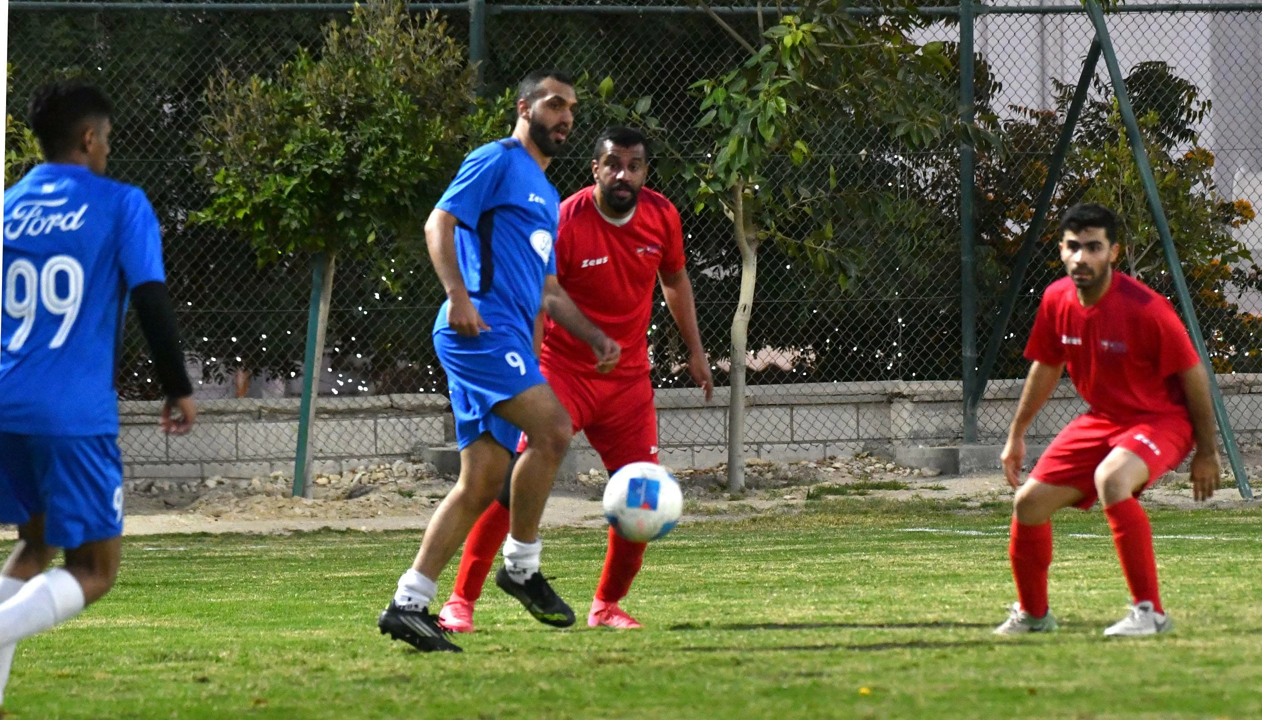 الكهرماء على يتغلب على يوسف المؤيد ويبلغ نهائي كأس فاروق المؤيد للشركات الكروية
