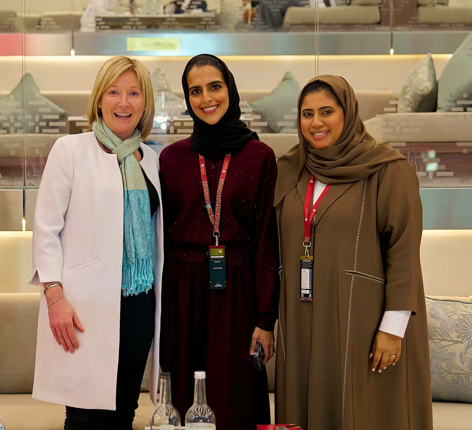 عيسى بن سلمان يشهد السباق الـ18 للخيل وسط منافسات حماسية ومشاركة واسعة