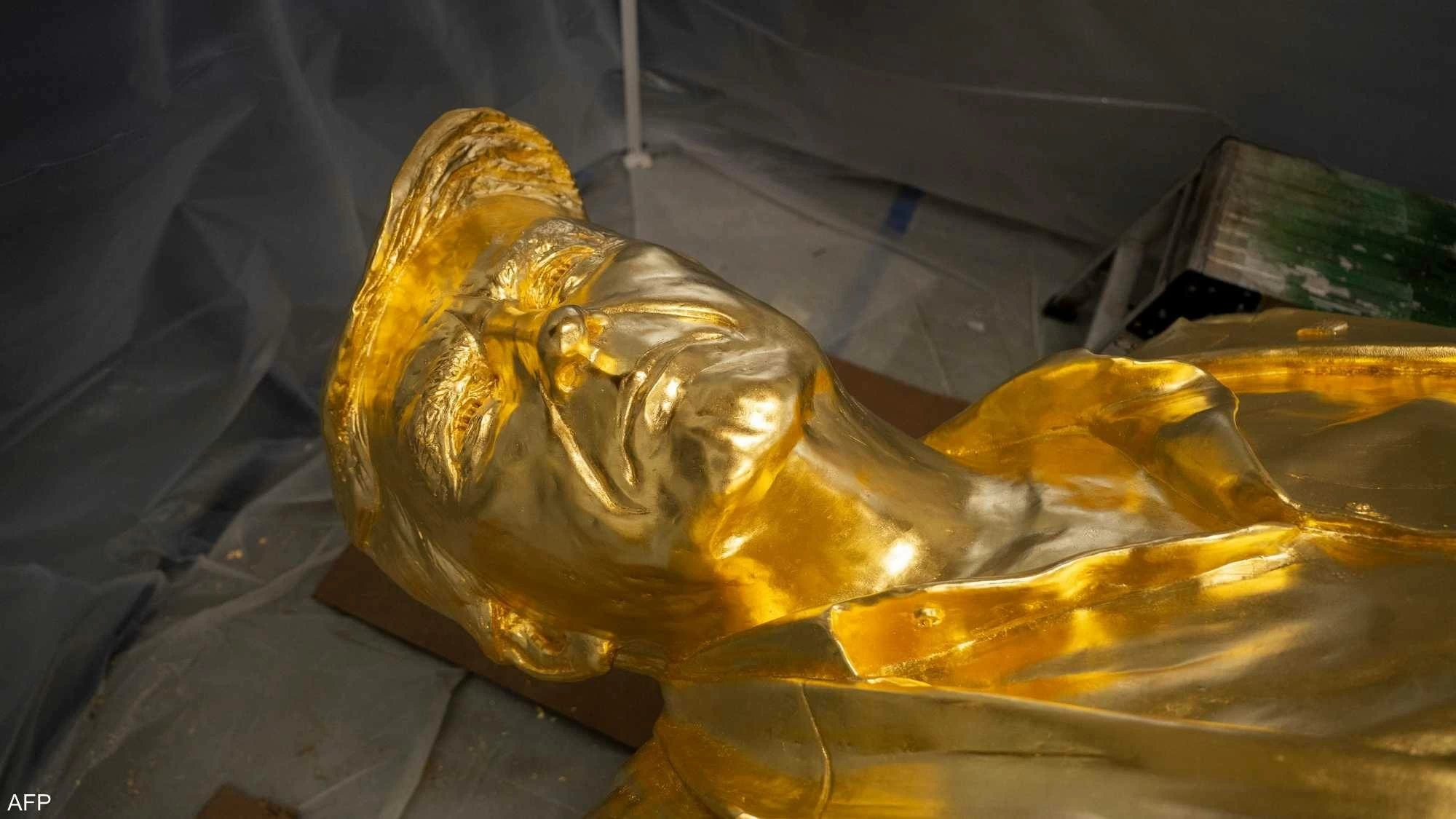 &laquo;نزاع مالي&raquo; يوقف العمل على تمثال ترامب الذهبي