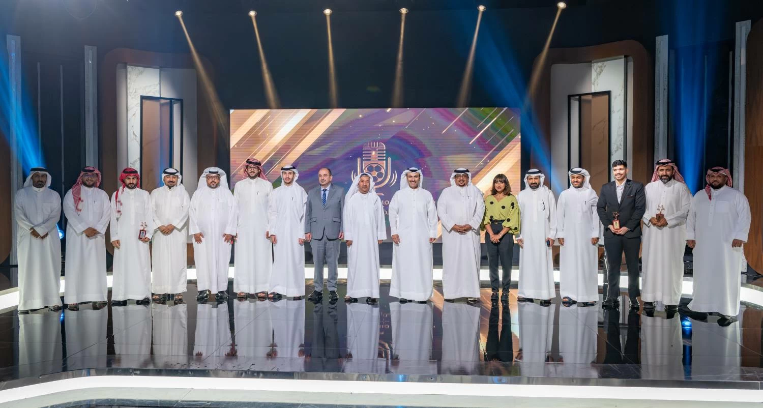 وزير الإعلام يحضر الحلقة النهائية من مسابقة &laquo;نجم التعليق&raquo;