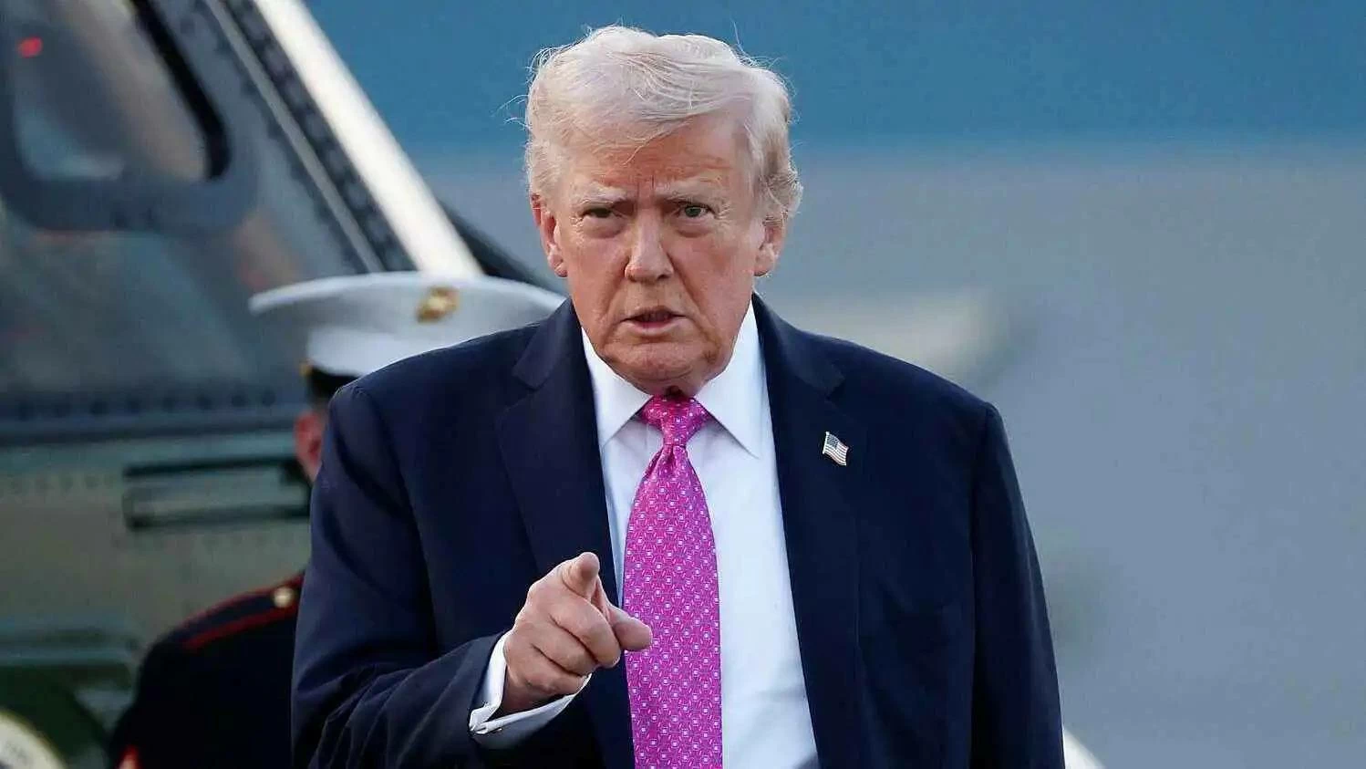 &laquo;خطوة غير مألوفة&raquo;.. ترامب يستعين بعسكريين في الجهود الدبلوماسية بشأن إيران وأوكرانيا