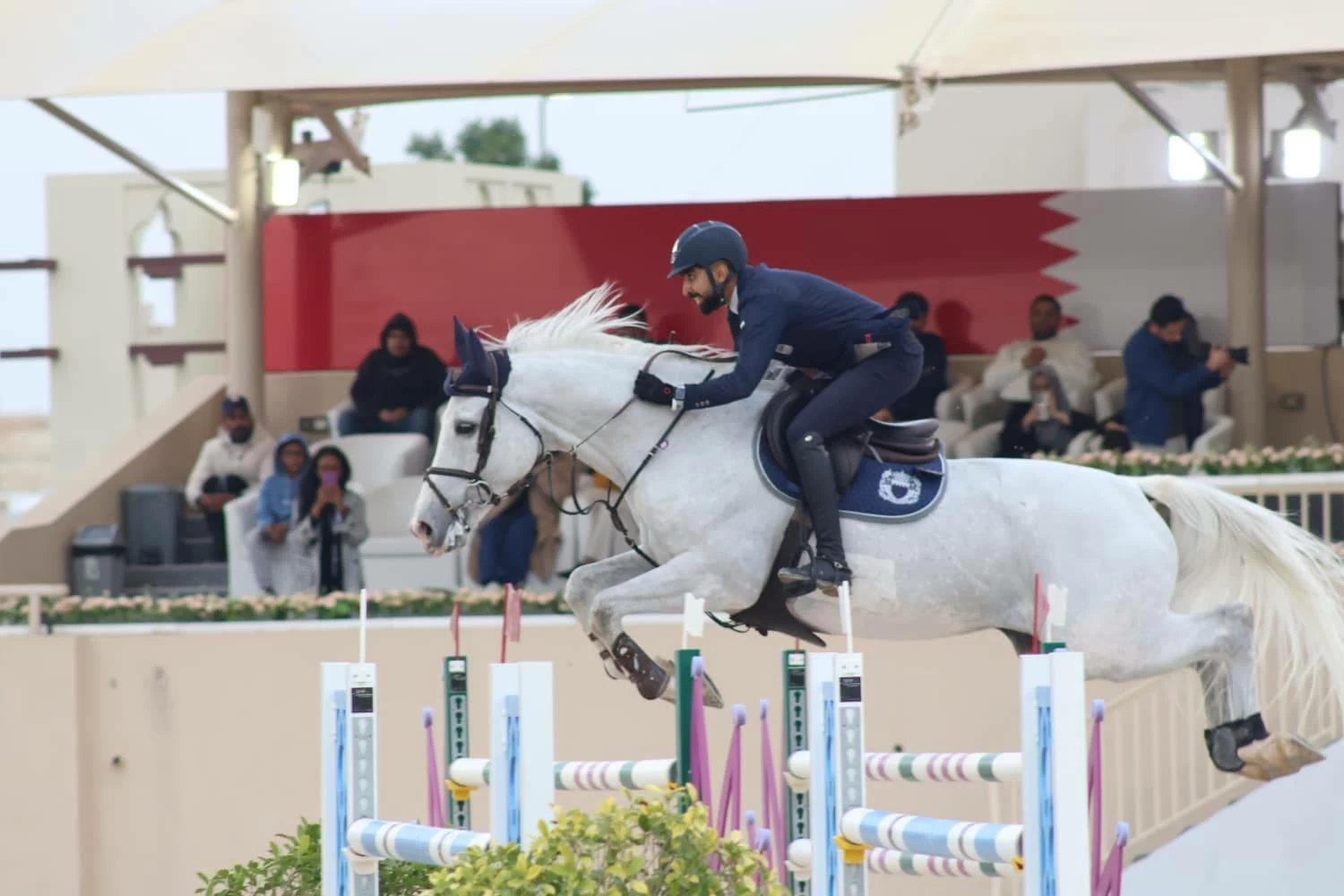 فريق "الداخلية" لقفز الحواجز يحقق المركز الأول في المسابقة الكبرى لبطولة الشيخ خالد بن حمد الدولية ذات النجمة الواحدة  لقفز الحواجز