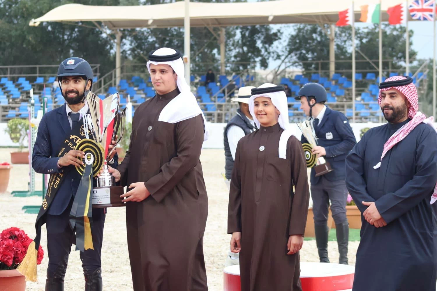 فريق "الداخلية" لقفز الحواجز يحقق المركز الأول في المسابقة الكبرى لبطولة الشيخ خالد بن حمد الدولية ذات النجمة الواحدة  لقفز الحواجز