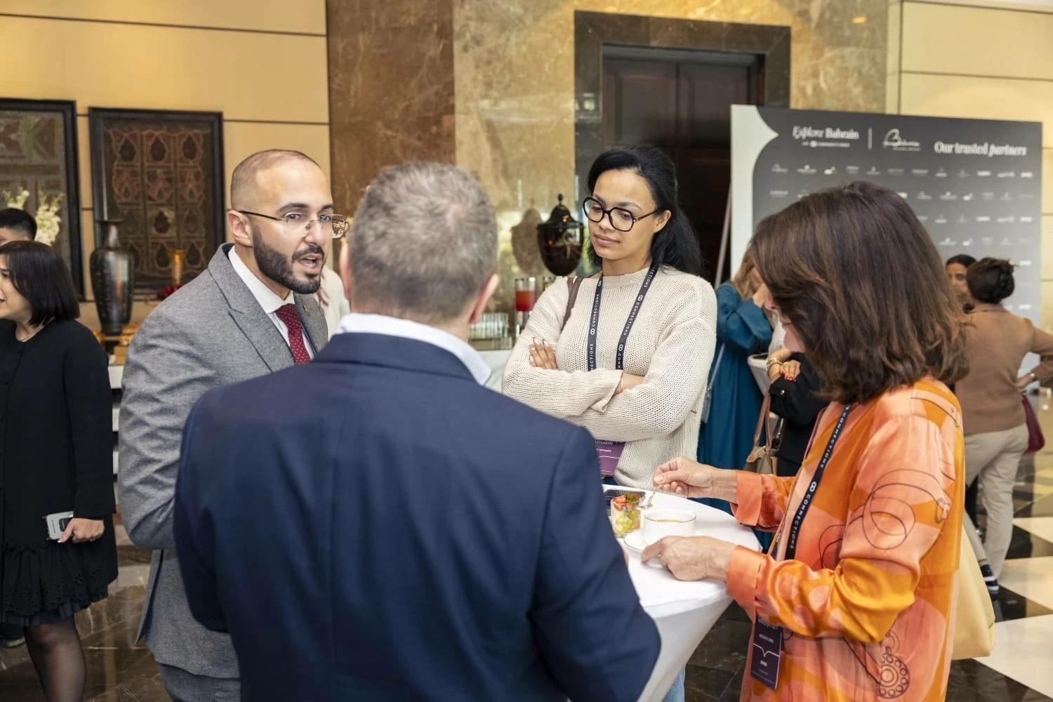 وزيرة السياحة: بناء شراكات مستدامة مع الأسواق العالمية ركيزة لدعم نمو القطاع السياحي وتعزيز تنافسيته