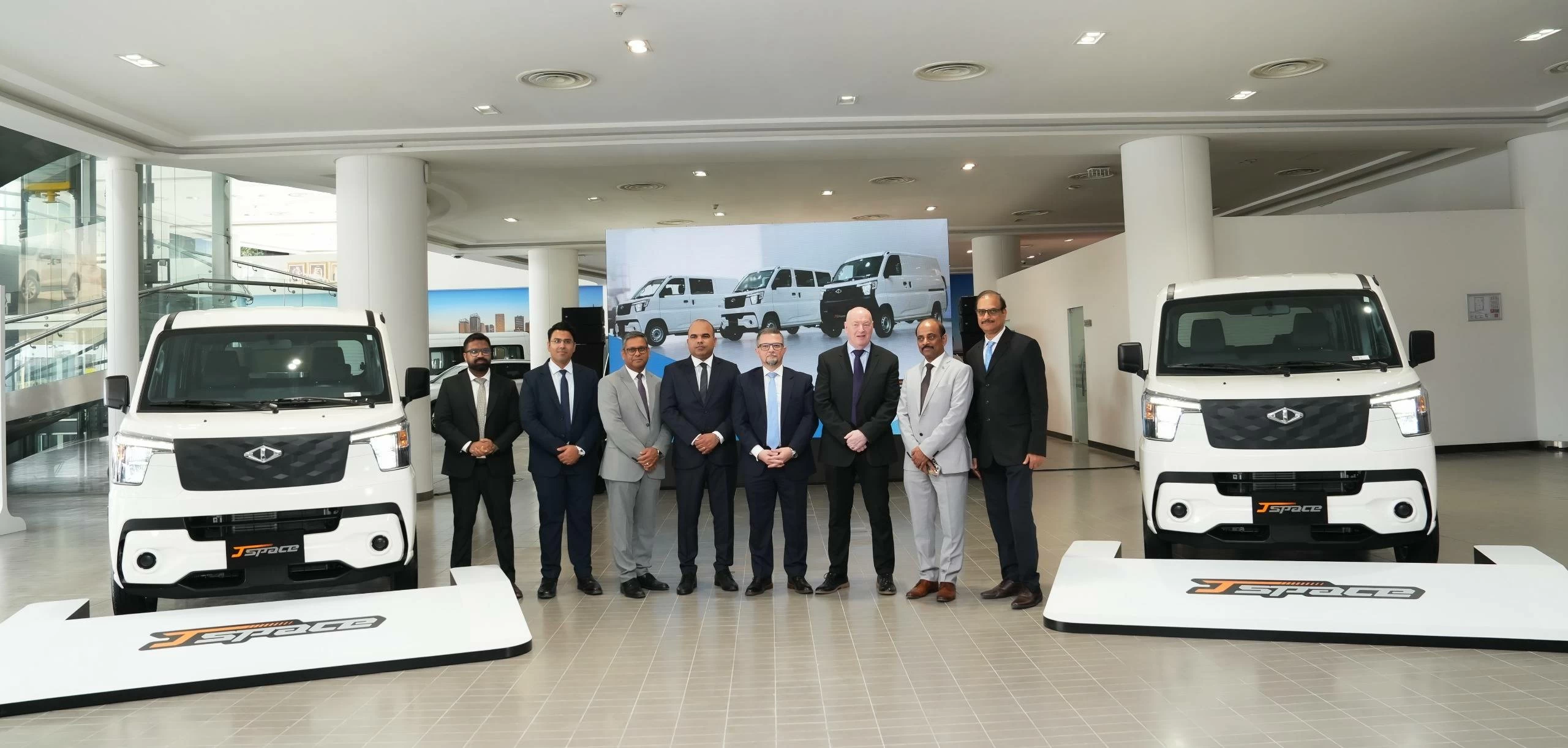 موترسيتي تطلق شاحنة "CMC J Space" الجديدة في البحرين