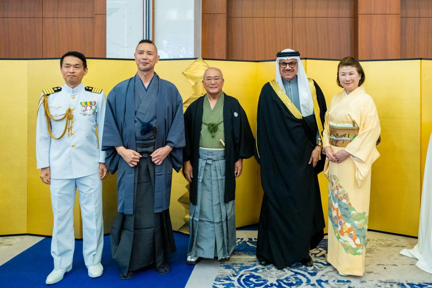 وزير الخارجية يحضر حفل استقبال سفارة اليابان لدى البحرين بمناسبة عيد ميلاد إمبراطور اليابان