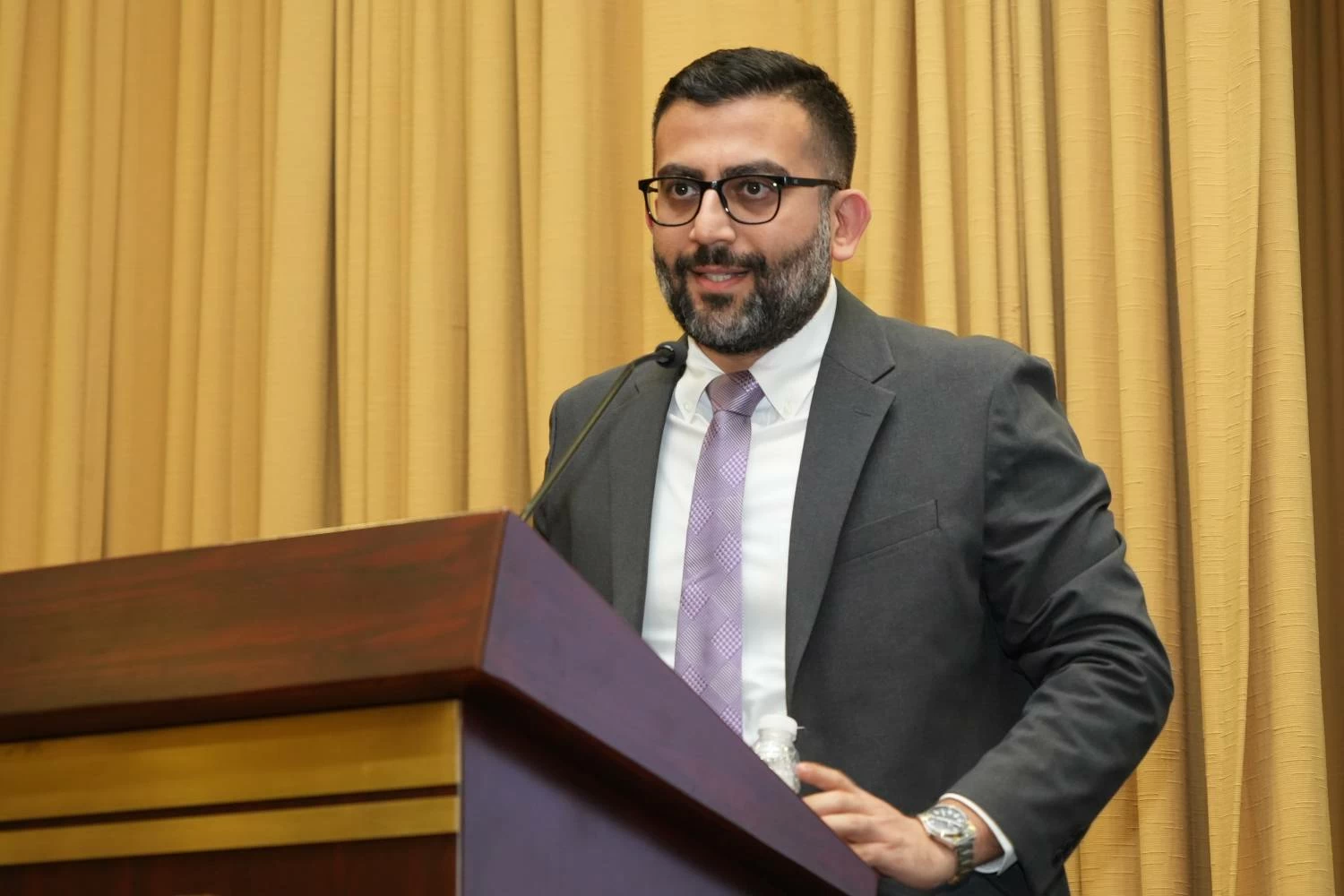 سفير الهند: بإمكان المستثمرين البحرينيين التداول المباشر في سوق الأسهم