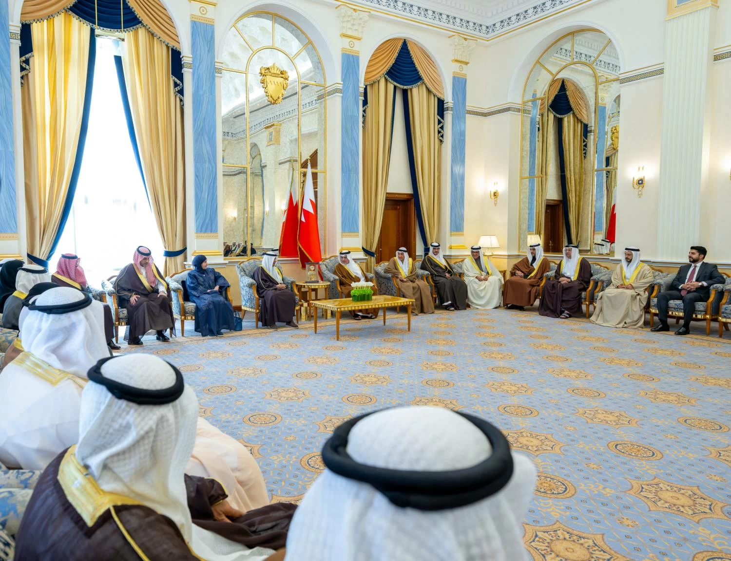 نائب الملك ولي العهد  يستقبل أعضاء الهيئة الاستشارية للمجلس الأعلى لـ &laquo;التعاون&raquo;