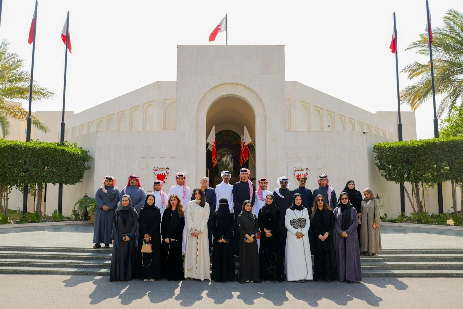 "أمانة الشورى" تستقبل وفدًا من طلبة جامعة العلوم التطبيقية ضمن برنامج الزيارات التعريفية للمجلس