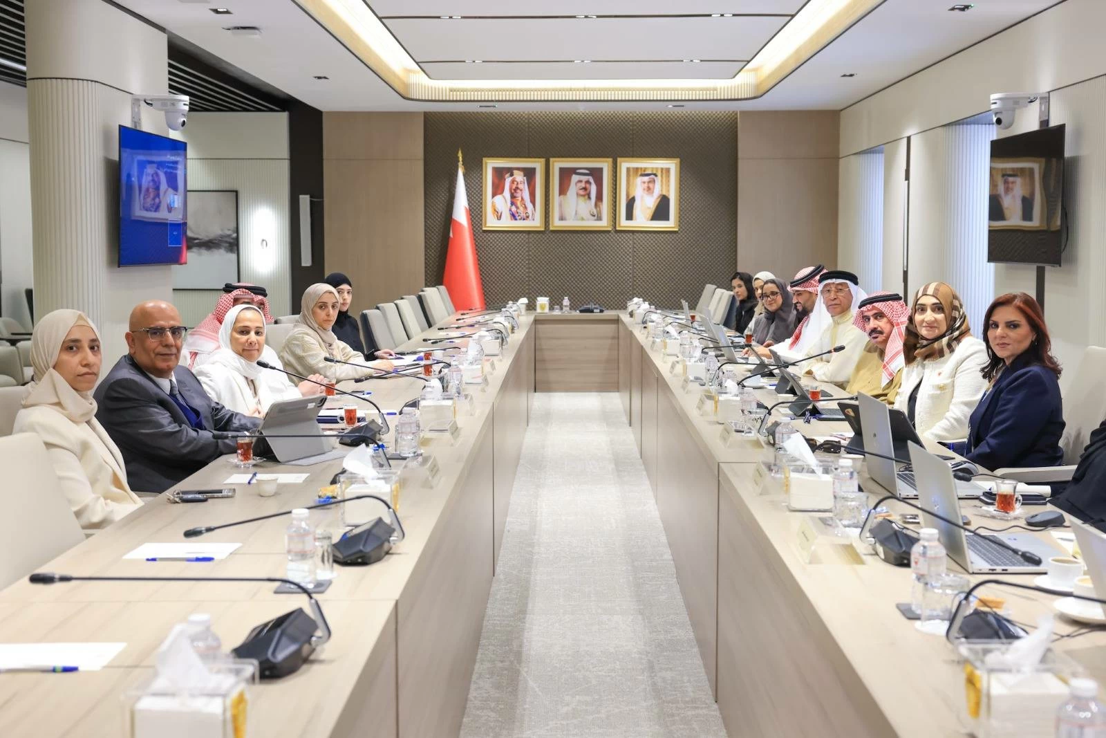 "خدمات الشورى" تناقش مع "الصحة" و"السياحة" اقتراح بقانون بشأن تنظيم السياحة الصحية