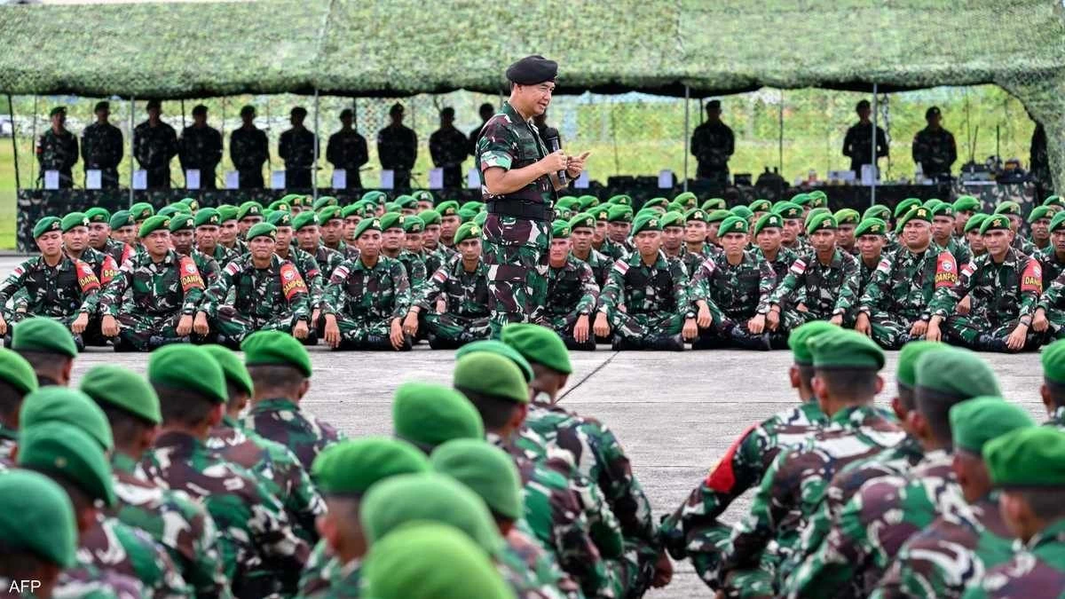 الجيش الإندونيسي يعلن استعداده لنشر آلاف الجنود في غزة