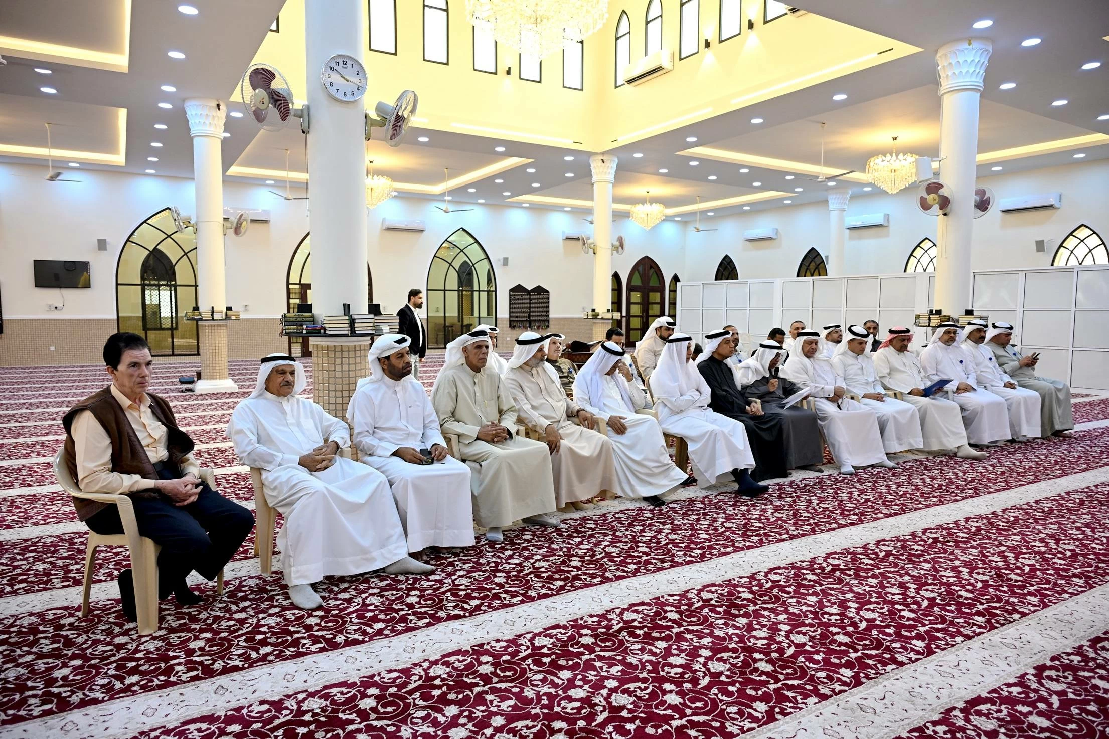 رئيس الأوقاف الجعفرية يفتتح جامع المنتظر في دار كليب بعد التجديد الشامل