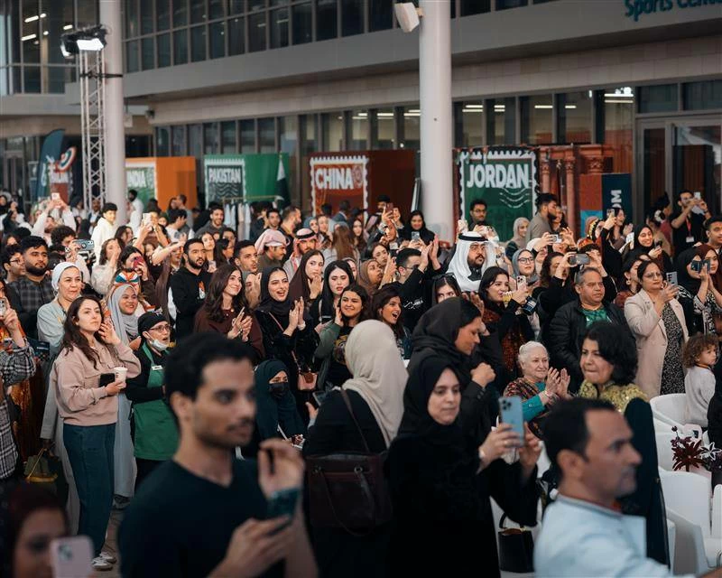 الجامعة الأمريكية بالبحرين تحتفي بثقافات أكثر من 20 دولة في فعالية اليوم العالمي