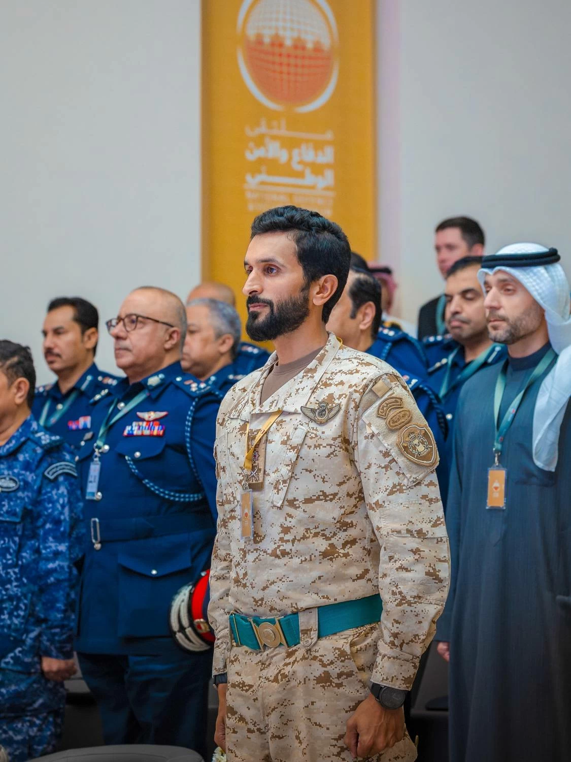 ناصر بن حمد يفتتح أعمال النسخة الثانية من ملتقى الدفاع والأمن الوطني