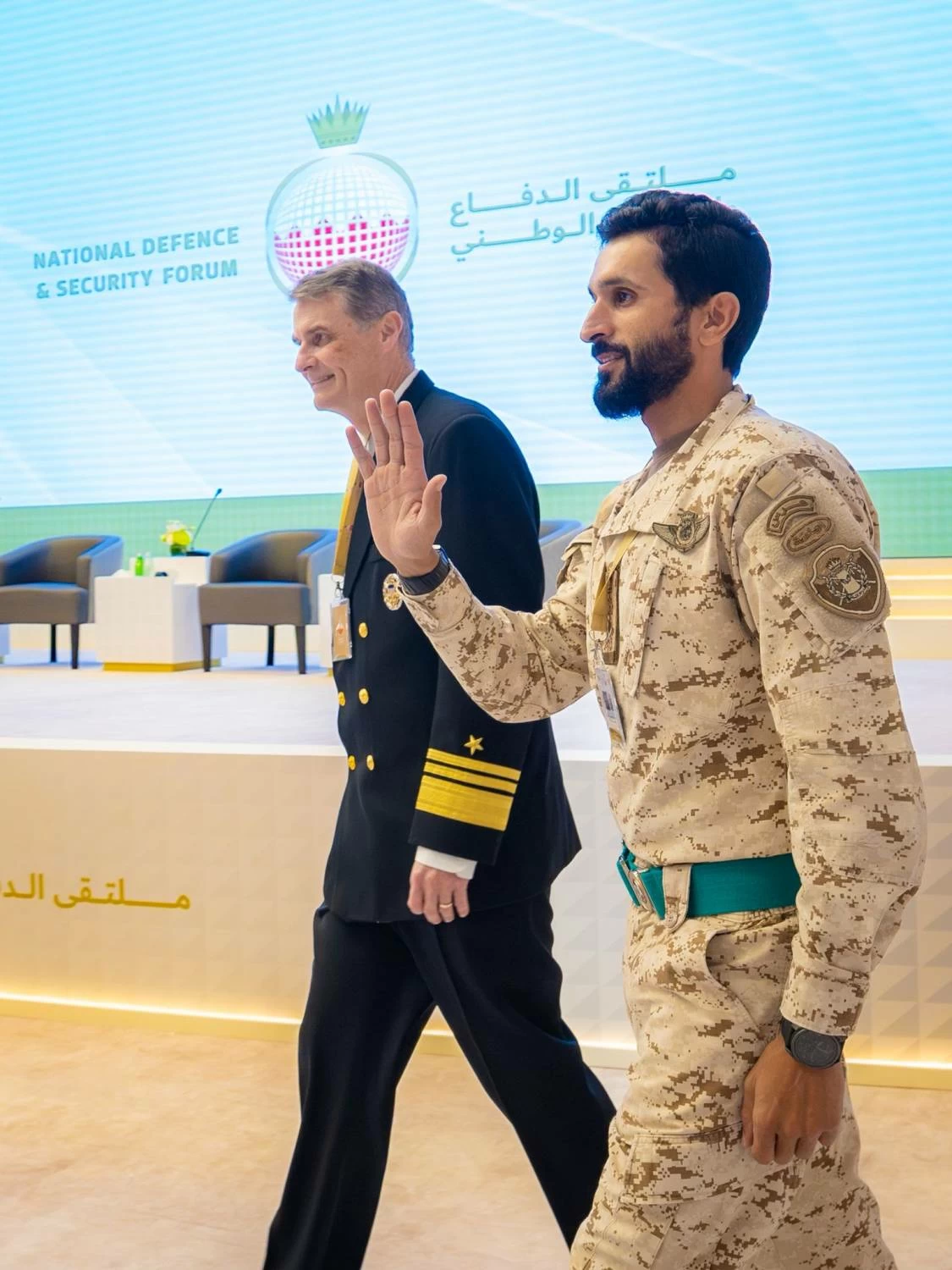 ناصر بن حمد يفتتح أعمال النسخة الثانية من ملتقى الدفاع والأمن الوطني