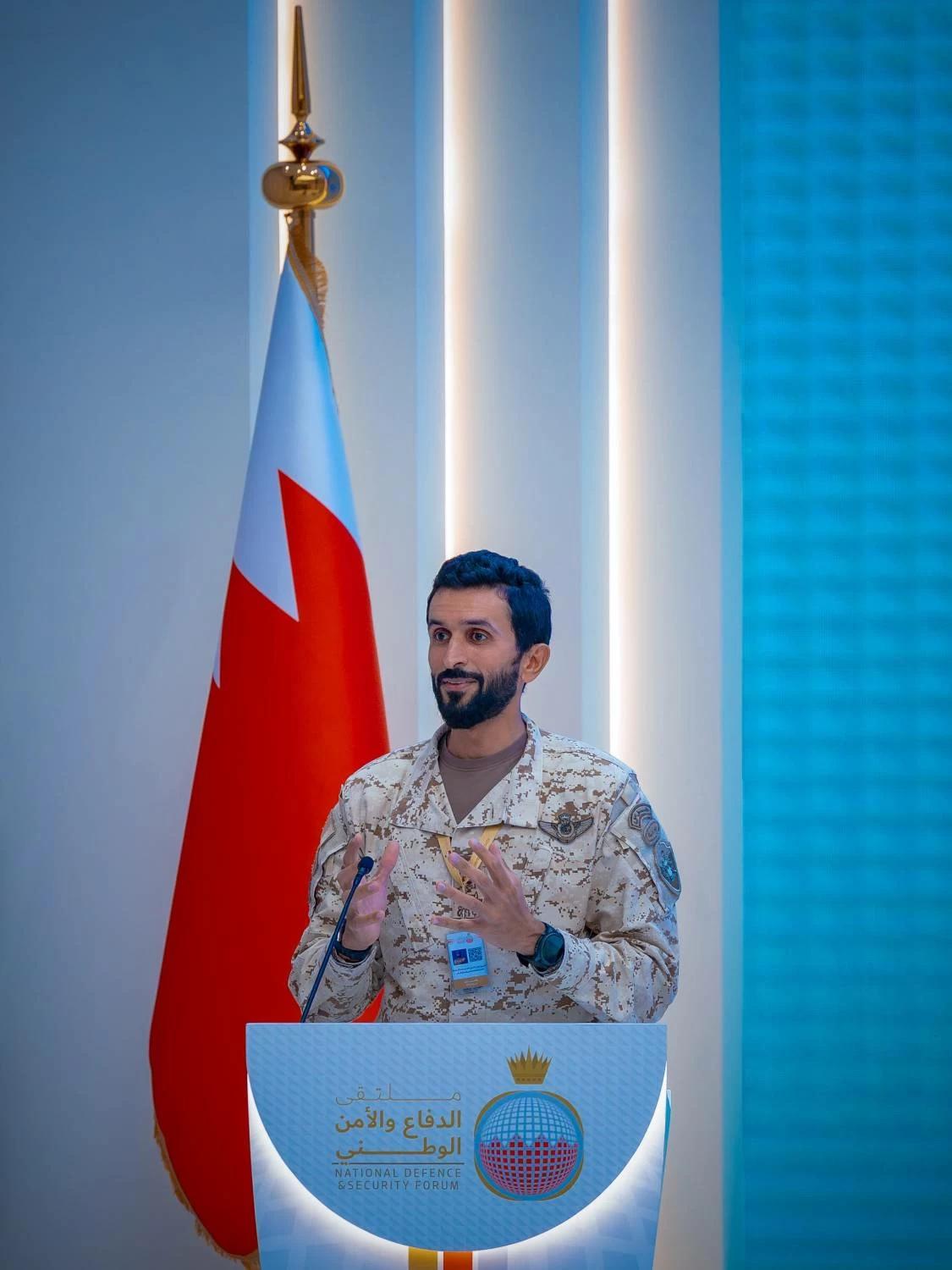 ناصر بن حمد يفتتح أعمال النسخة الثانية من ملتقى الدفاع والأمن الوطني