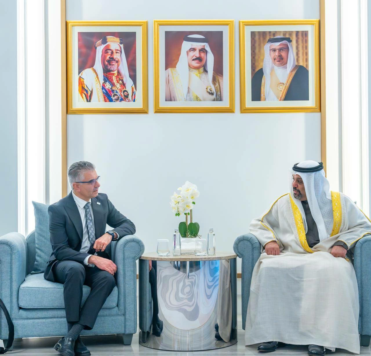 وزير المالية&nbsp;يلتقي عميد التعليم العالمي وعميد أكاديمية بابسون