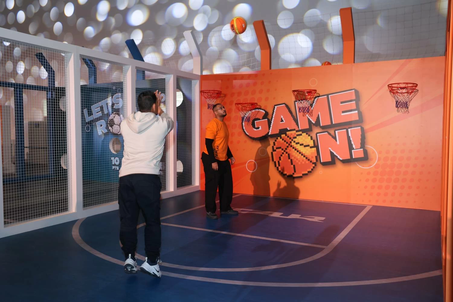 البحرينيّة الآسيويّة للسيّارات تطلق طرازي iCAUR V27 وiCAUR 03T لأول مرة في البحرين