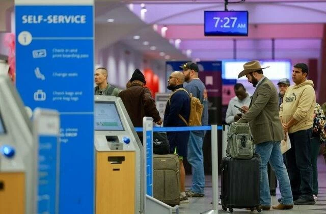 عصابات مخدرات تخترق المجال الجوي الأمريكي.. والجيش يتصدى لها