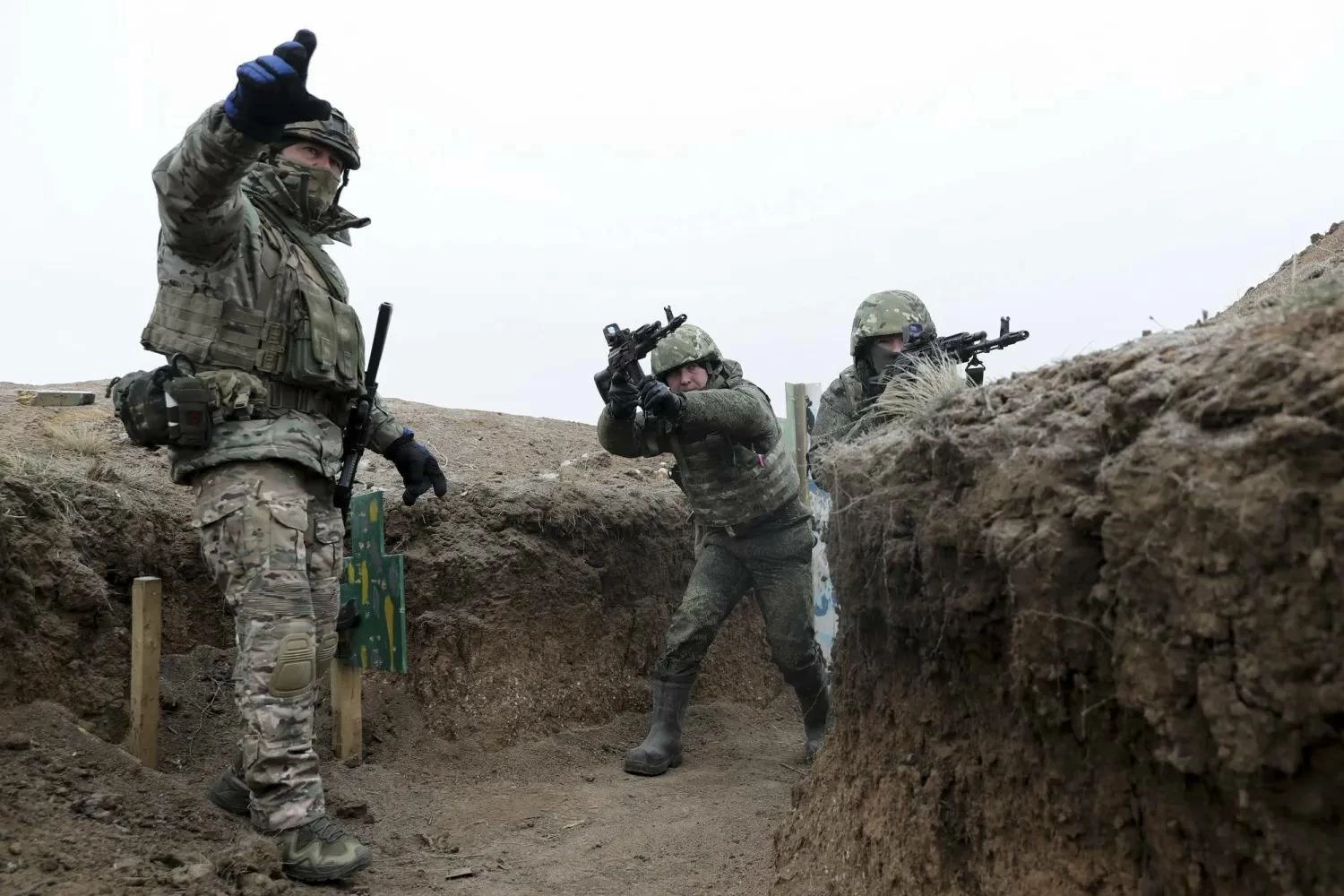 إخلاء قرية جنوب روسيا بعد تعرض منشأة عسكرية لهجوم صاروخي