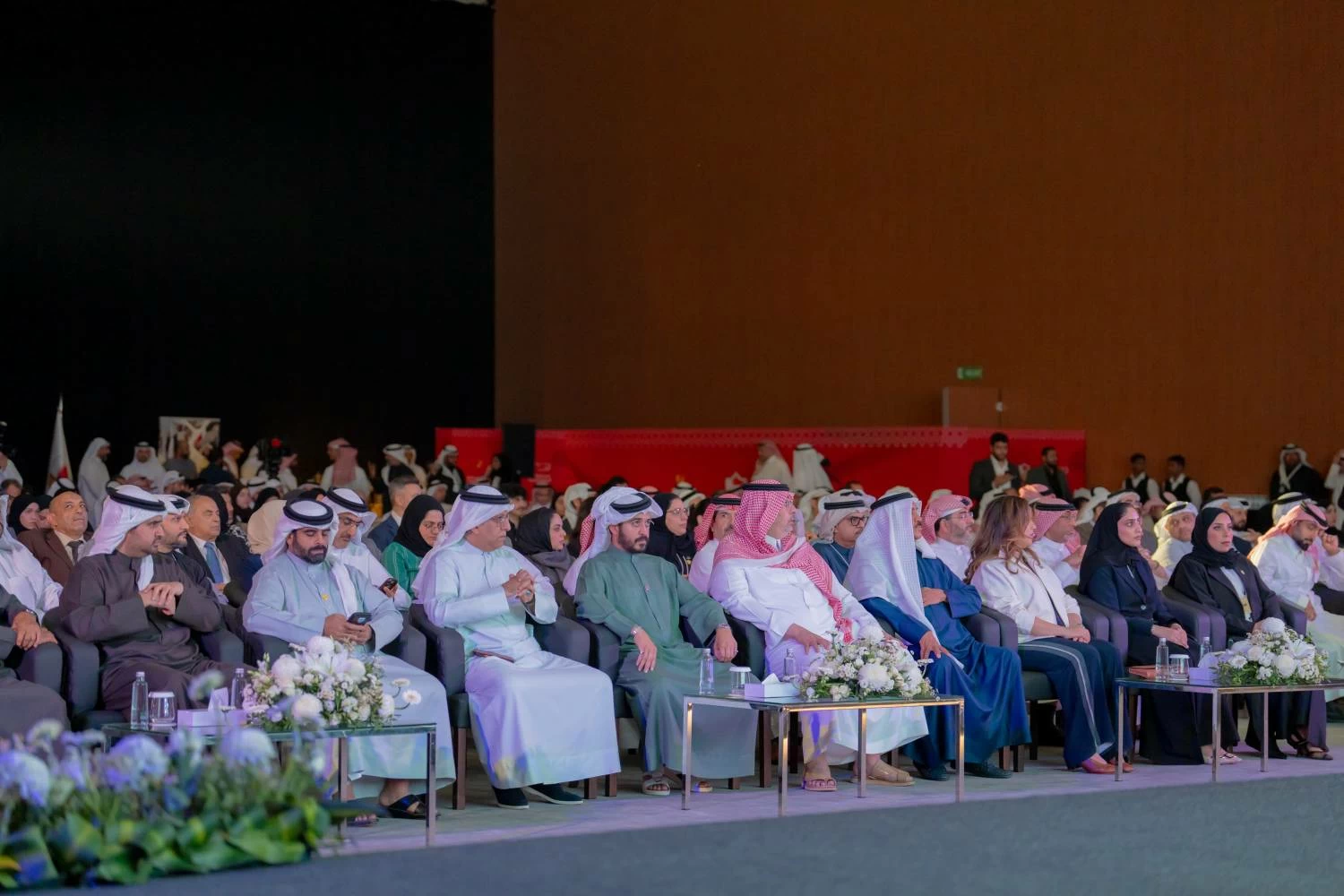 خالد بن حمد في القمة الرياضية البحرينية رؤية وطنية لتطوير القطاع الرياضي وتعزيز التنمية