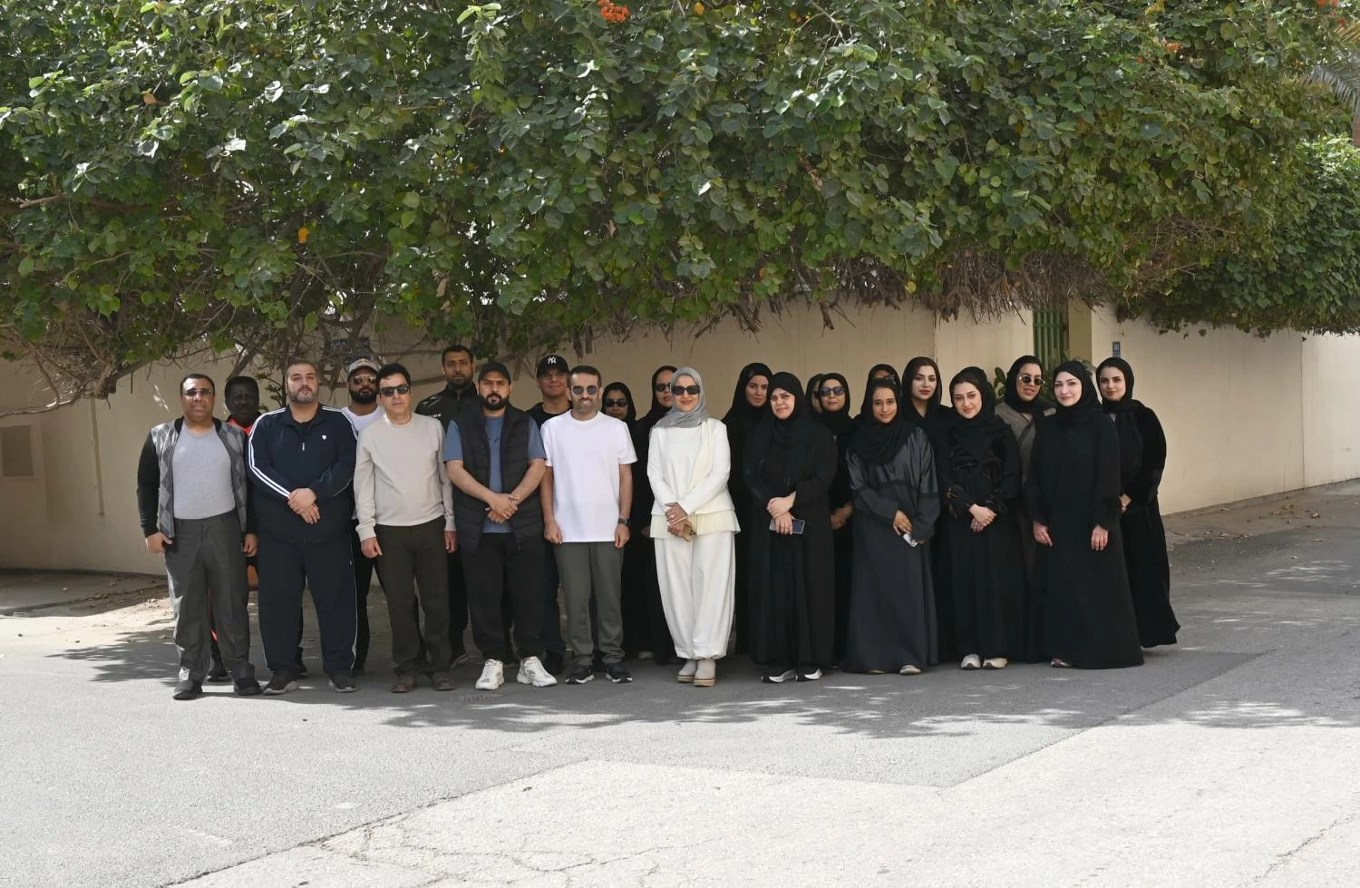 معهد البحرين للتنمية السياسية يشارك في فعاليات اليوم الرياضي