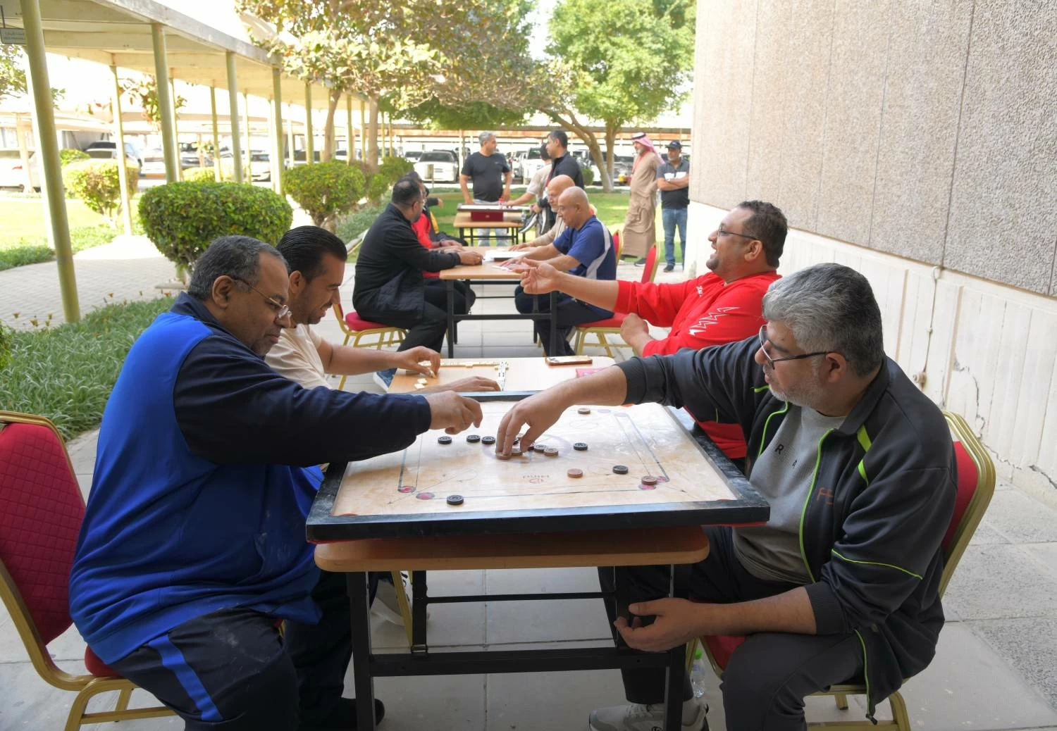 وزارة العمل تقيم أنشطة متنوعة ضمن فعاليات اليوم الرياضي لمملكة البحرين