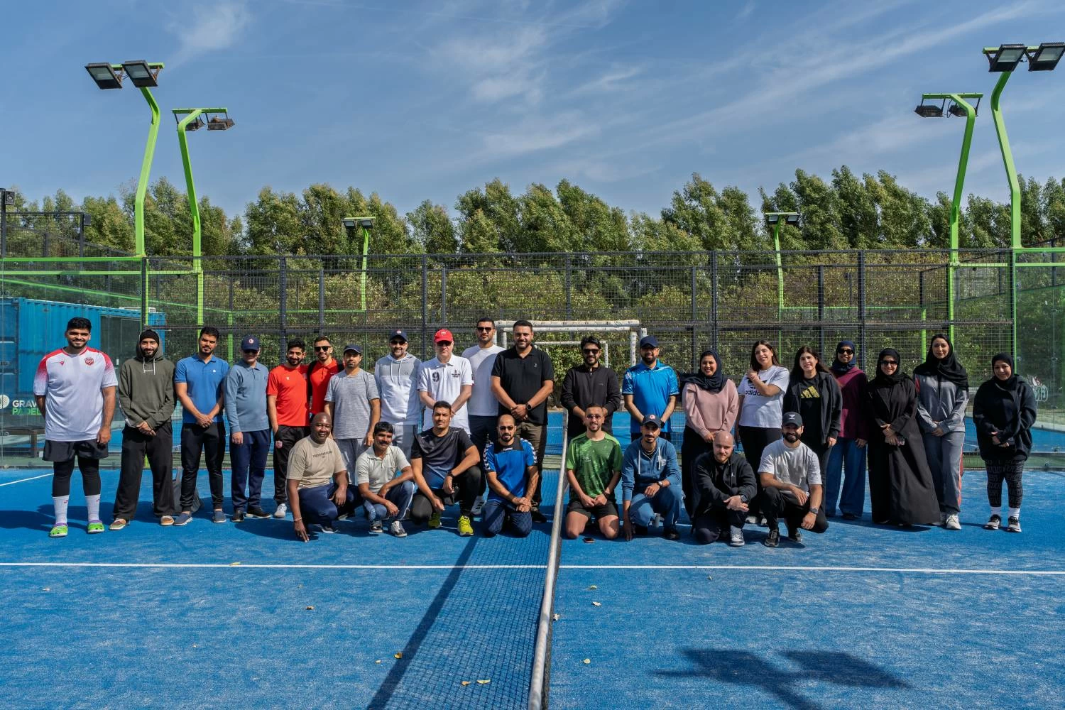 نادي راشد للفروسية وسباق الخيل ينظم فعالية رياضية بمناسبة يوم البحرين الرياضي