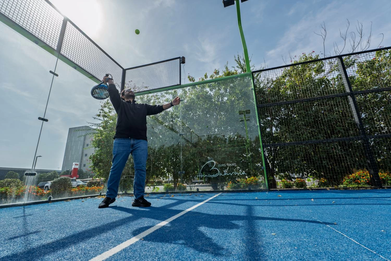 نادي راشد للفروسية وسباق الخيل ينظم فعالية رياضية بمناسبة يوم البحرين الرياضي