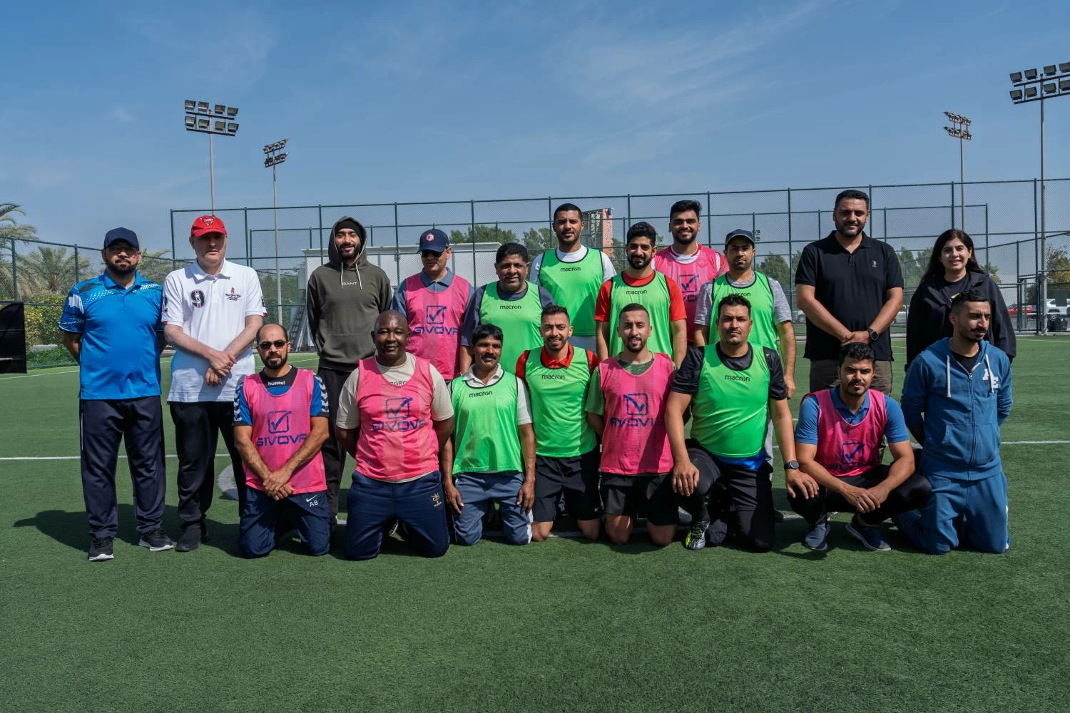 نادي راشد للفروسية وسباق الخيل ينظم فعالية رياضية بمناسبة يوم البحرين الرياضي