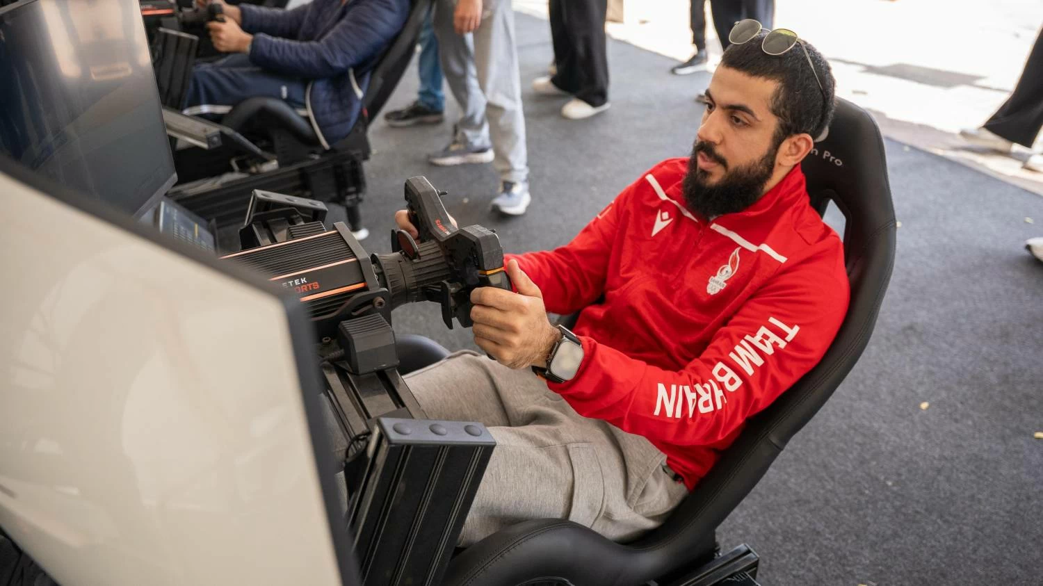 معهد الإدارة العامة ينظم فعاليات رياضية بمناسبة اليوم الرياضي لمملكة البحرين