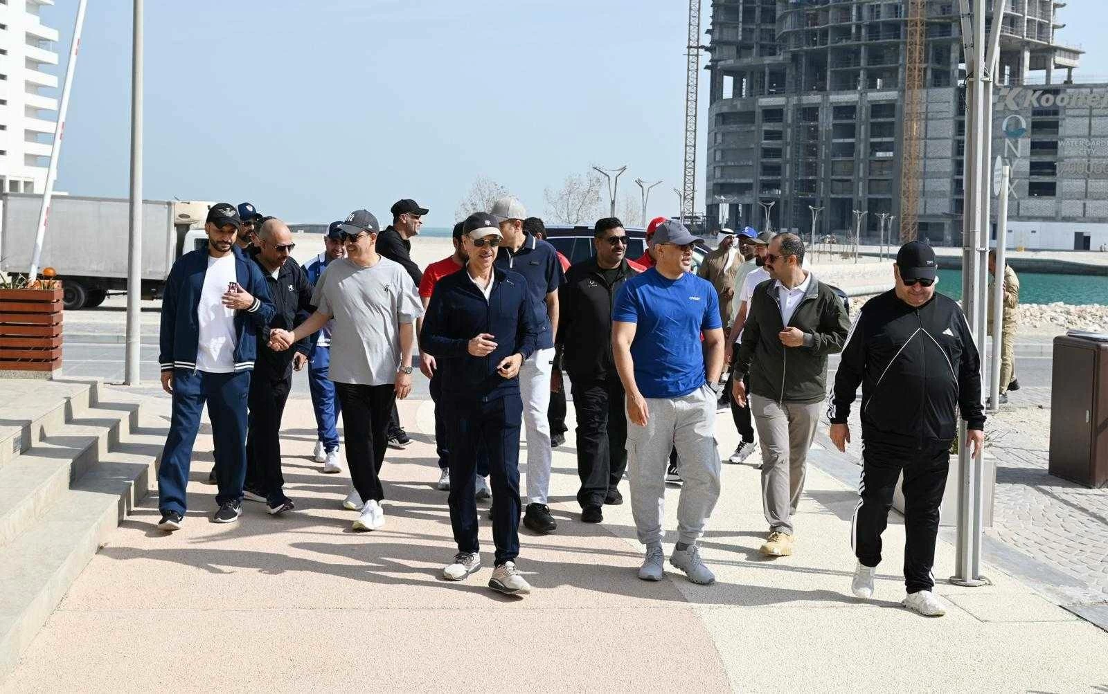 "الجنسية والجوازات" تحتفي باليوم الرياضي لمملكة البحرين من خلال تنظيم فعالية رياضية لموظفيها