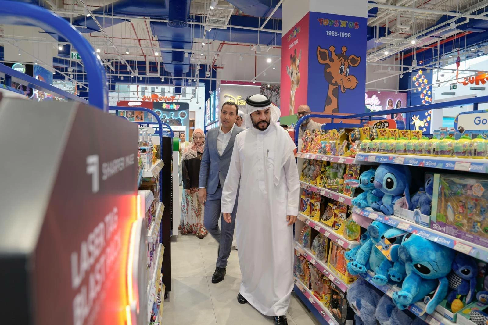 الوكيل المساعد للرقابة والموارد يفتتح الفرع الجديد لـ&laquo;تويز آر إس&raquo; في مجمع مراسي البحرين